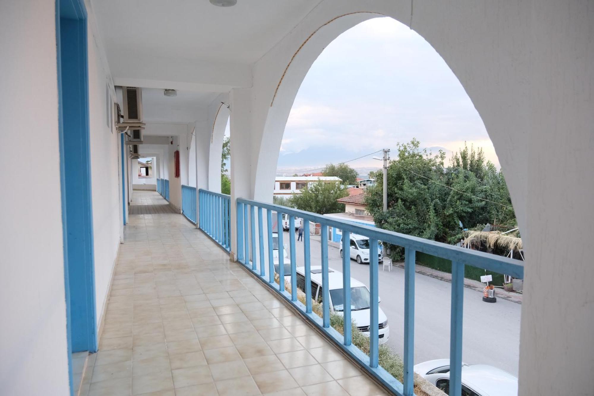 Artemis Yoeruek Otel Old Town Pamukkale Exterior foto